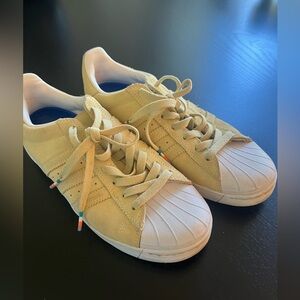 Adidas Sneakers EuR 40